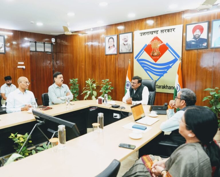 विदेशी भाषाएं सीखेंगे उत्तराखंड के युवा, हर जिले में खुलेंगे प्रशिक्षण केंद्र
